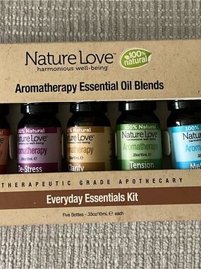 Everyday Essential Oils Kit - NWOT (Set of 5)